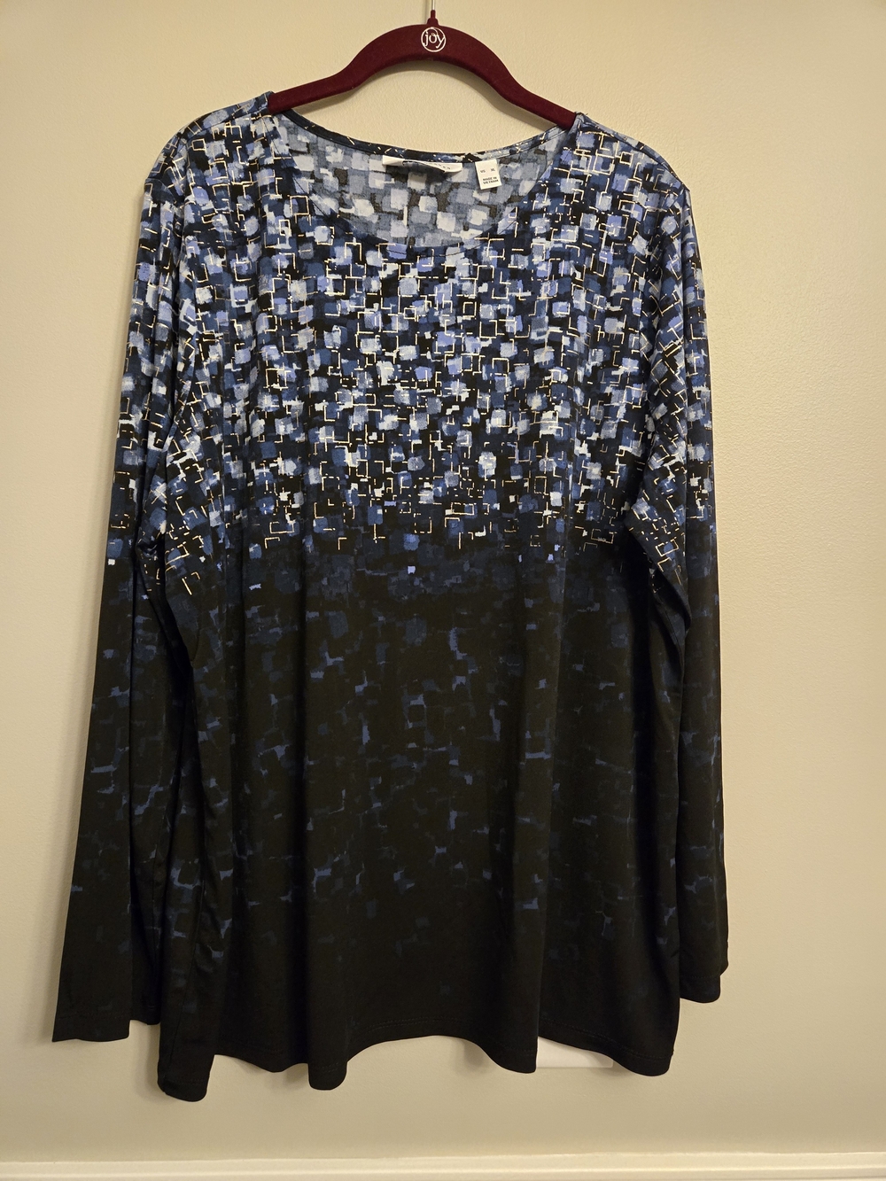 Susan Graver Liquid Knit Navy and Light Blue Abstract Tunic with Gold Accents